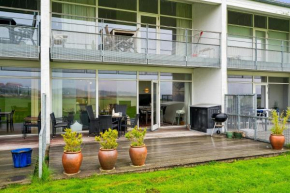 Beautiful Ground-Floor Holiday Apartment With A Sea View, Ebeltoft